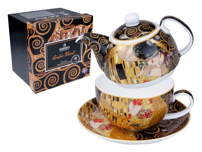 TĒJKANNIŅA AR KRŪZĪTI "SKŪPSTS"