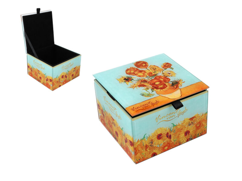 STIKLA DĀRGUMU LĀDĪTE "SAULESPUĶES"